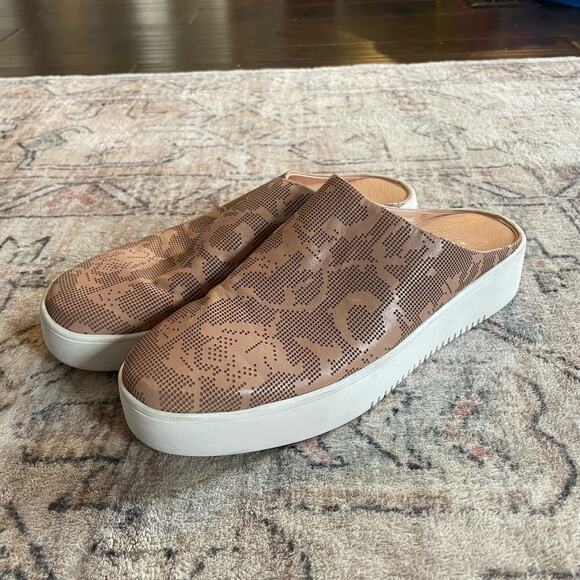 MIDAS Layland Light Blush Leather Slip On Platform Sneakers EU 37 / US 6.5 EUC - Picture 3 of 10